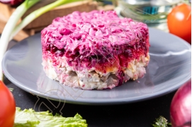 Оселедець під шубою